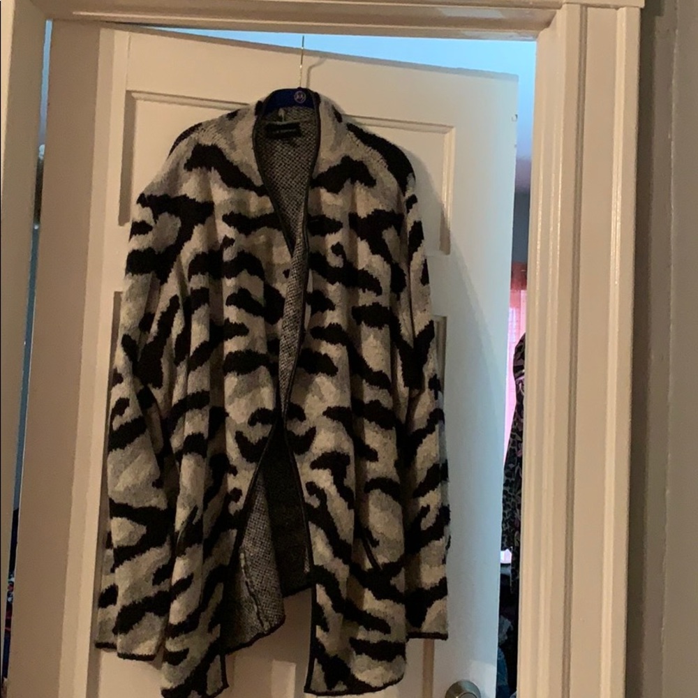 Black and grey open cardigan winter heavy NWOT